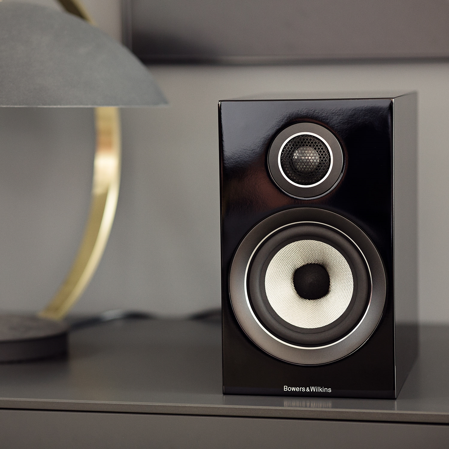 bowers & wilkins 707 s2