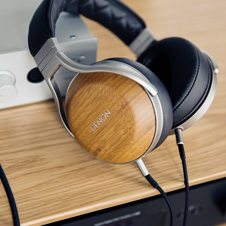Denon AH-D9200 Head-fi headset