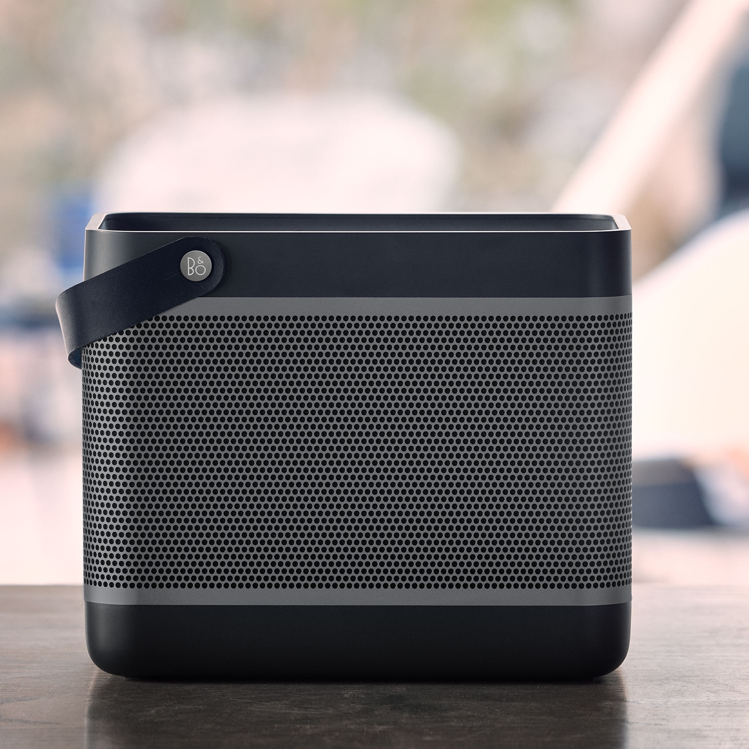 Kjøp Bang & Olufsen Beolit 17 Bluetooth høyttaler | 6 år garanti Kjøp Bang & Olufsen Beolit 17 Bluetooth høyttaler | 6 år garanti