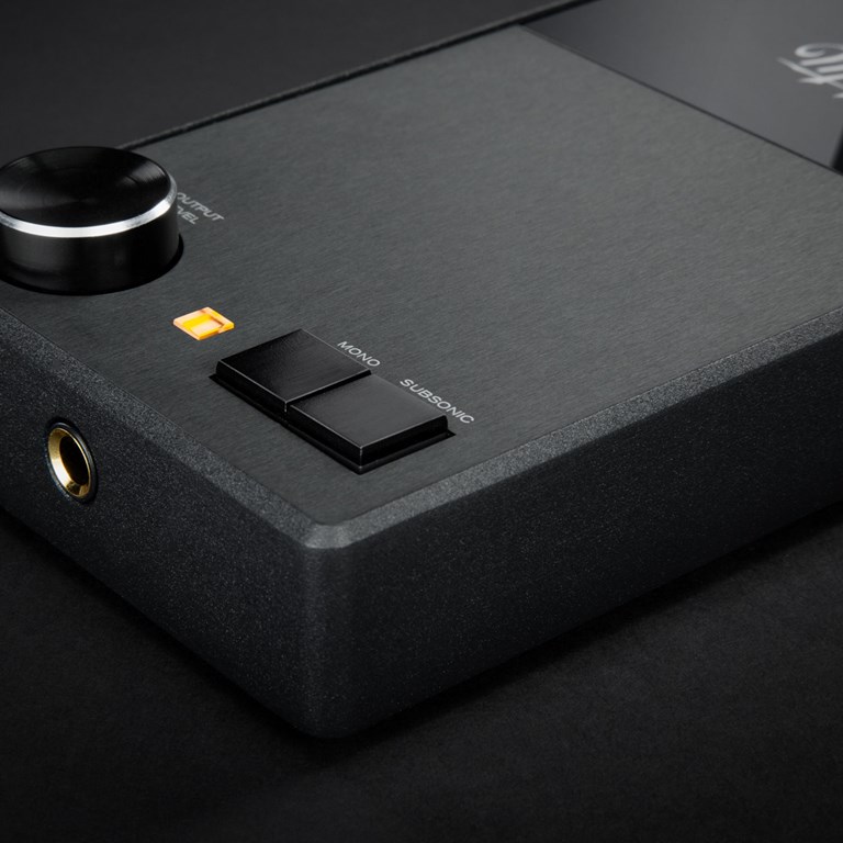 MoFi Electronics UltraPhono RIAA-forstærker