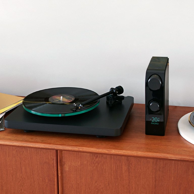 NAD D3045 Versterker met Bluetooth